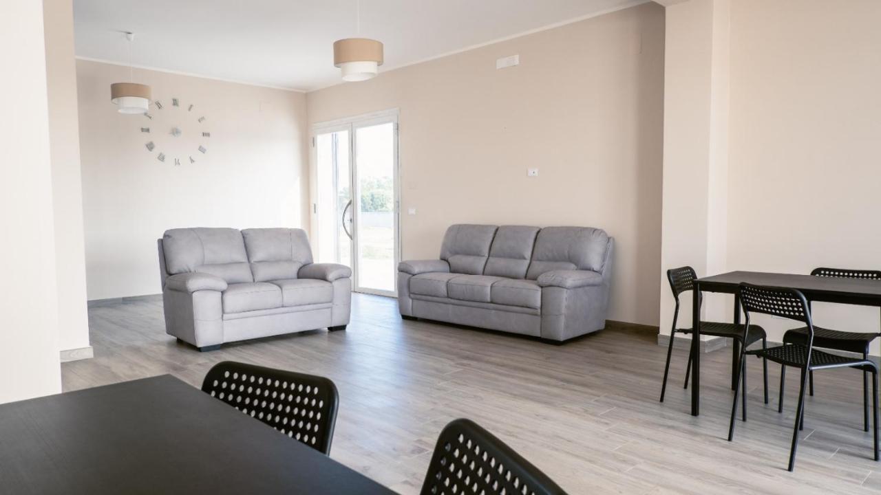 برينديسي Tenuta Papola B&B المظهر الخارجي الصورة